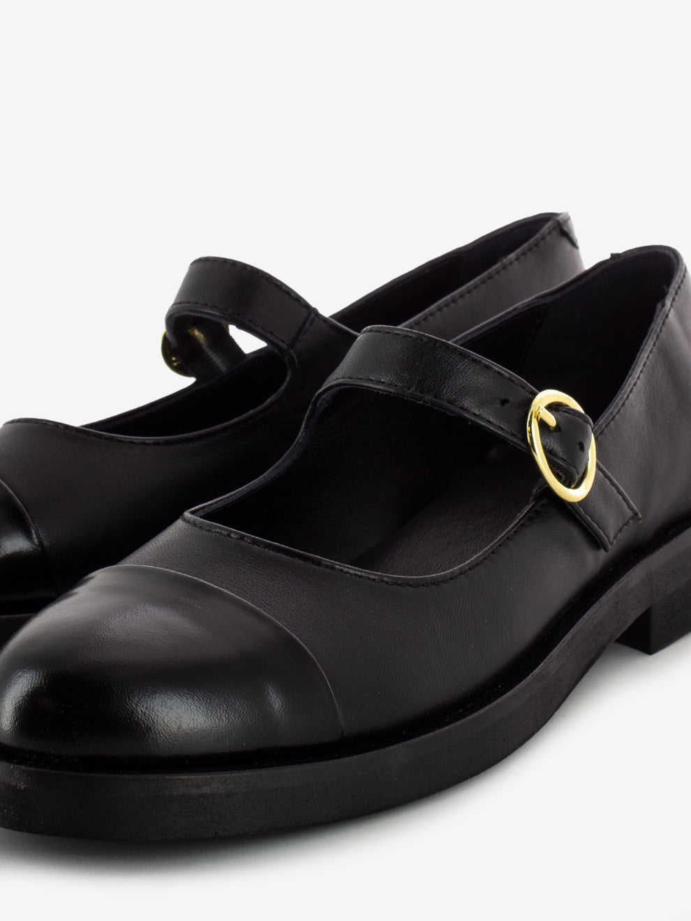 Black baby ballerinas with strap