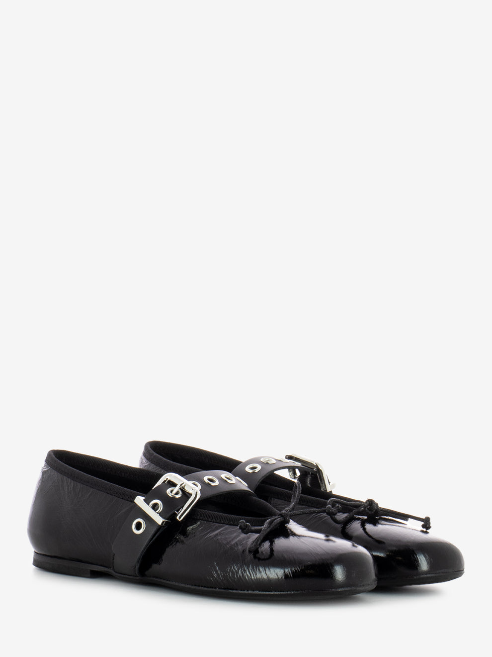 Black naplak ballerinas