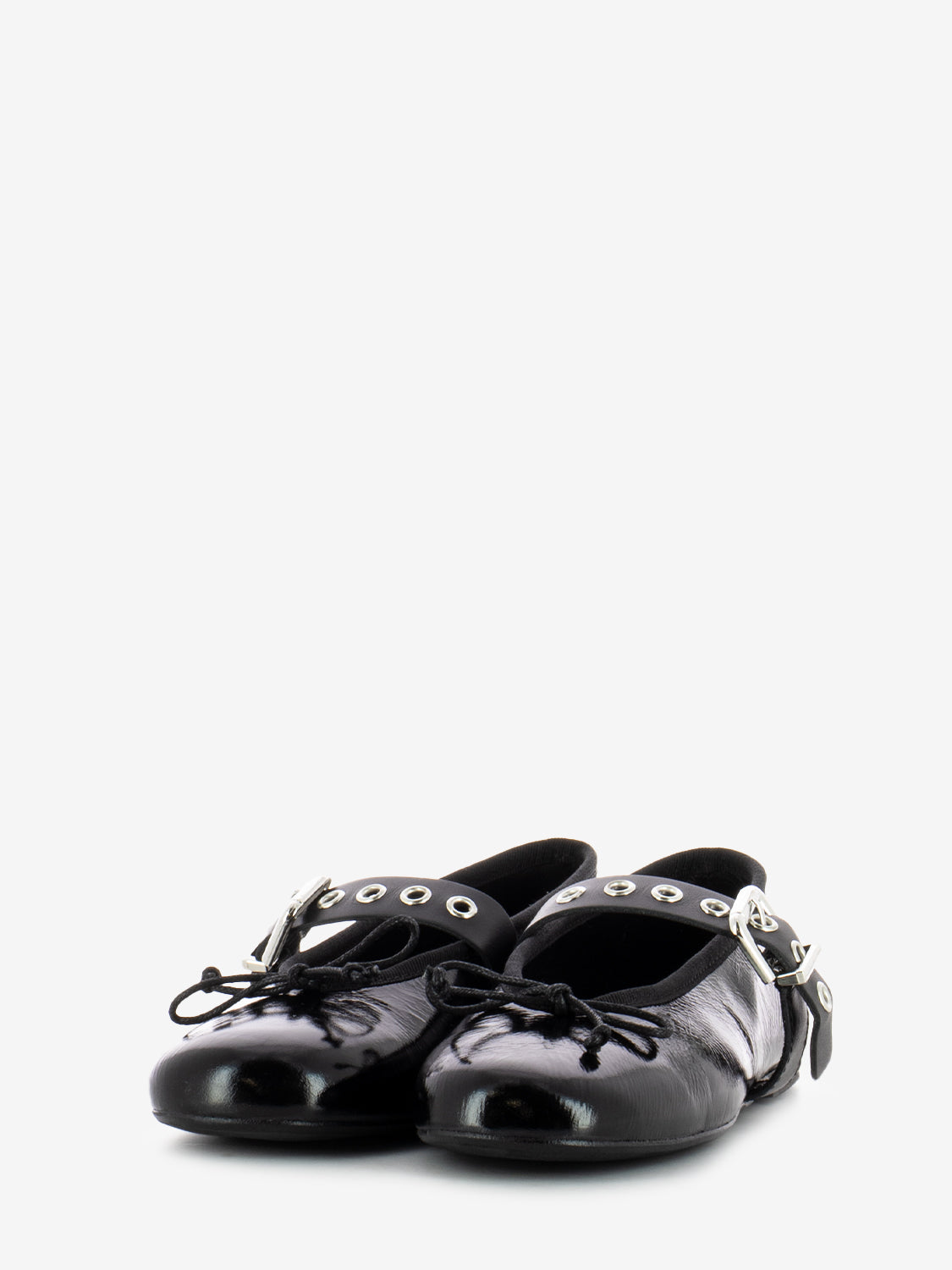 Black naplak ballerinas