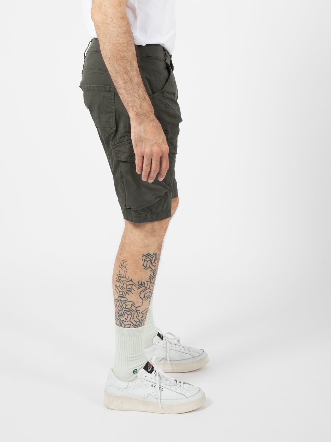 New green Culebra cargo Bermuda shorts