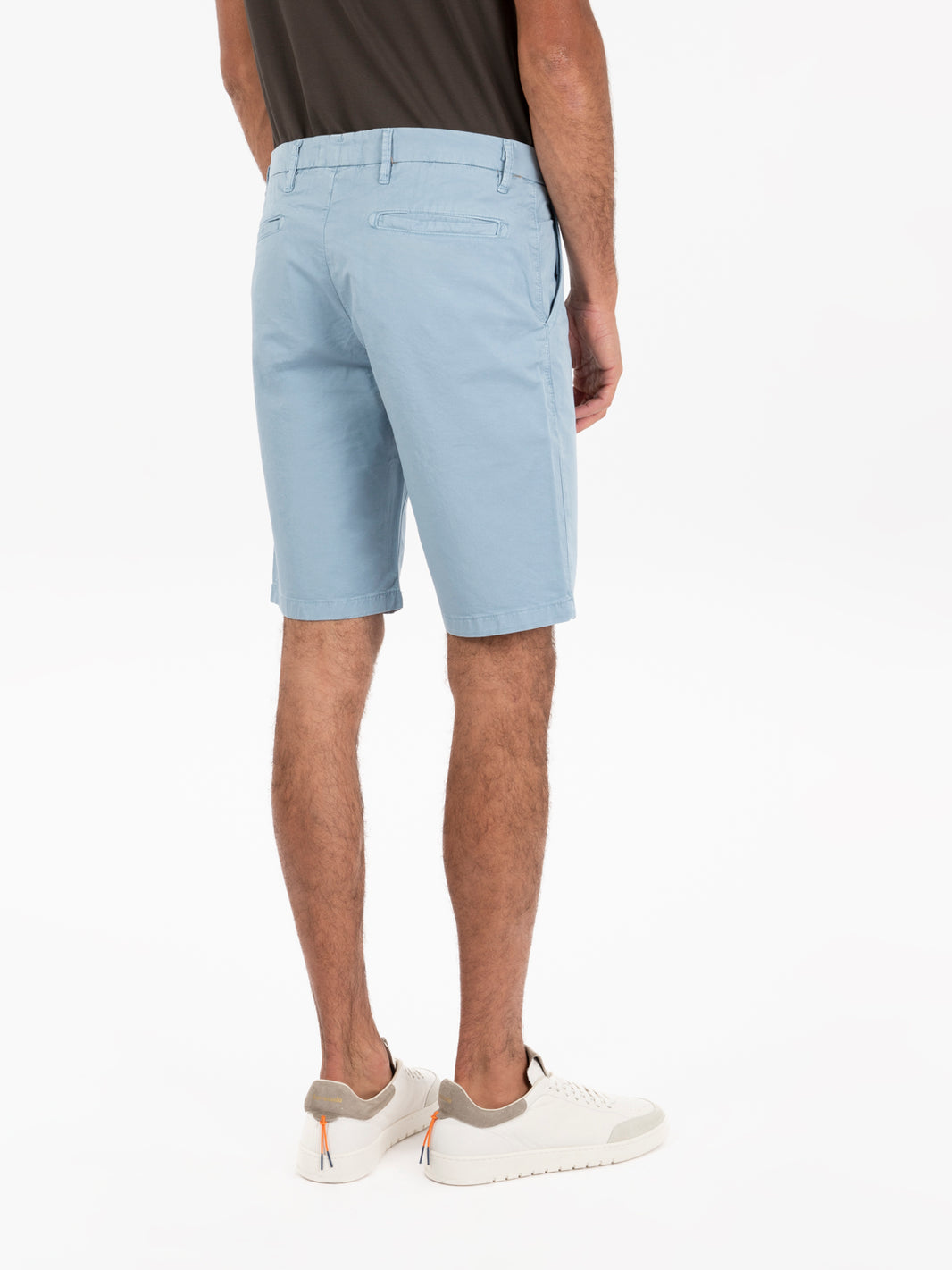 Bermuda chino sugar paper