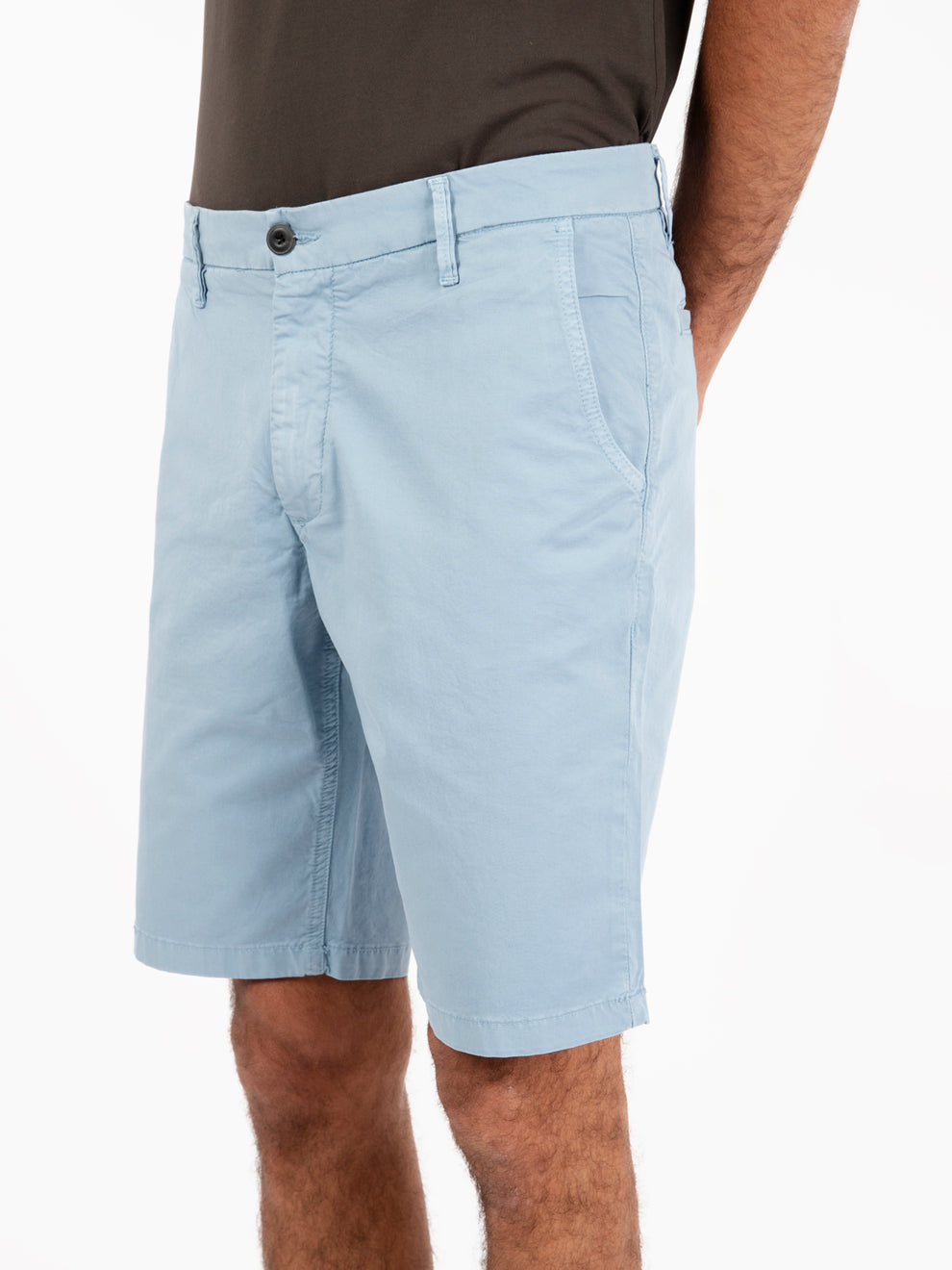 Bermuda chino sugar paper