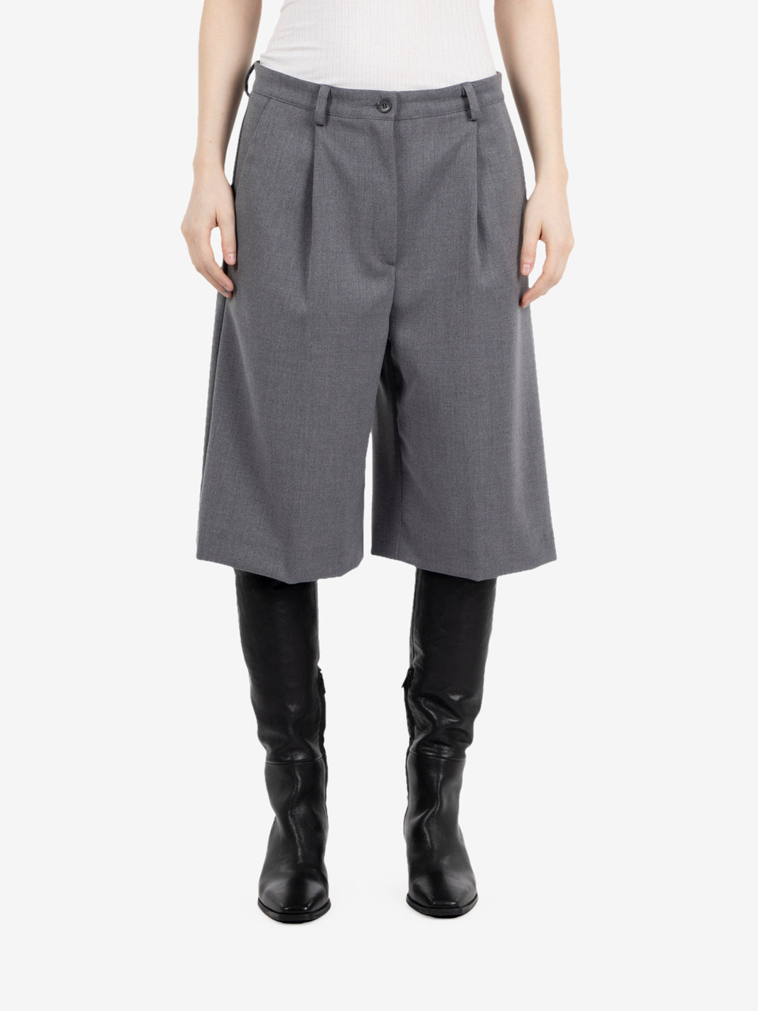 Bermuda con pinces light grey