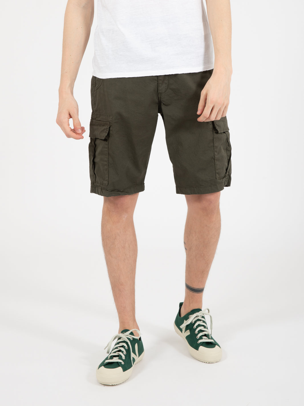 Easy Bermuda with military pockets