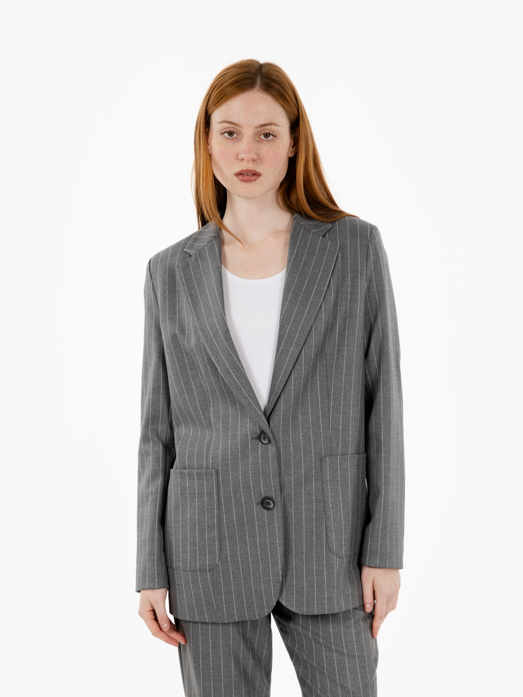 Grey pinstriped single-breasted blazer