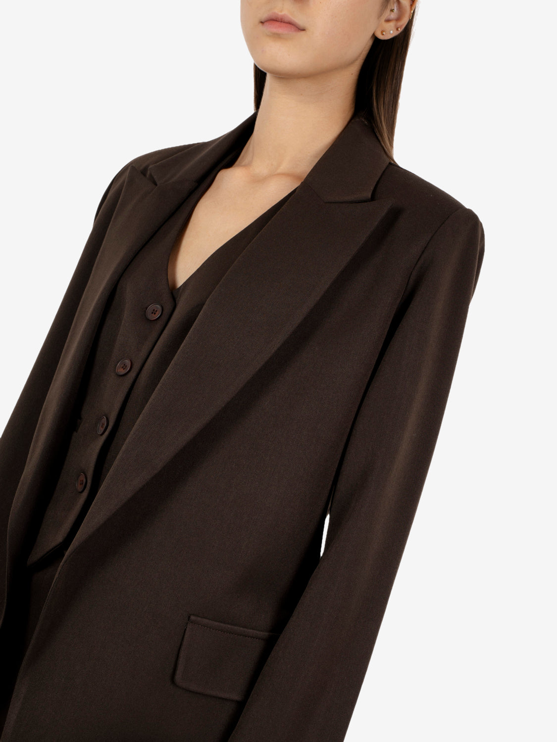 Brown buttonless blazer