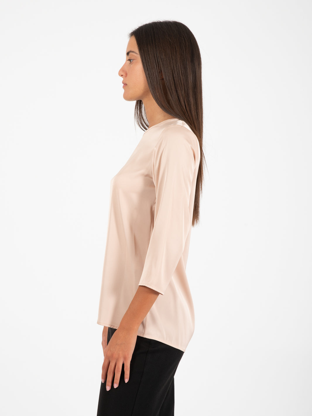 Blusa girocollo raso cipria