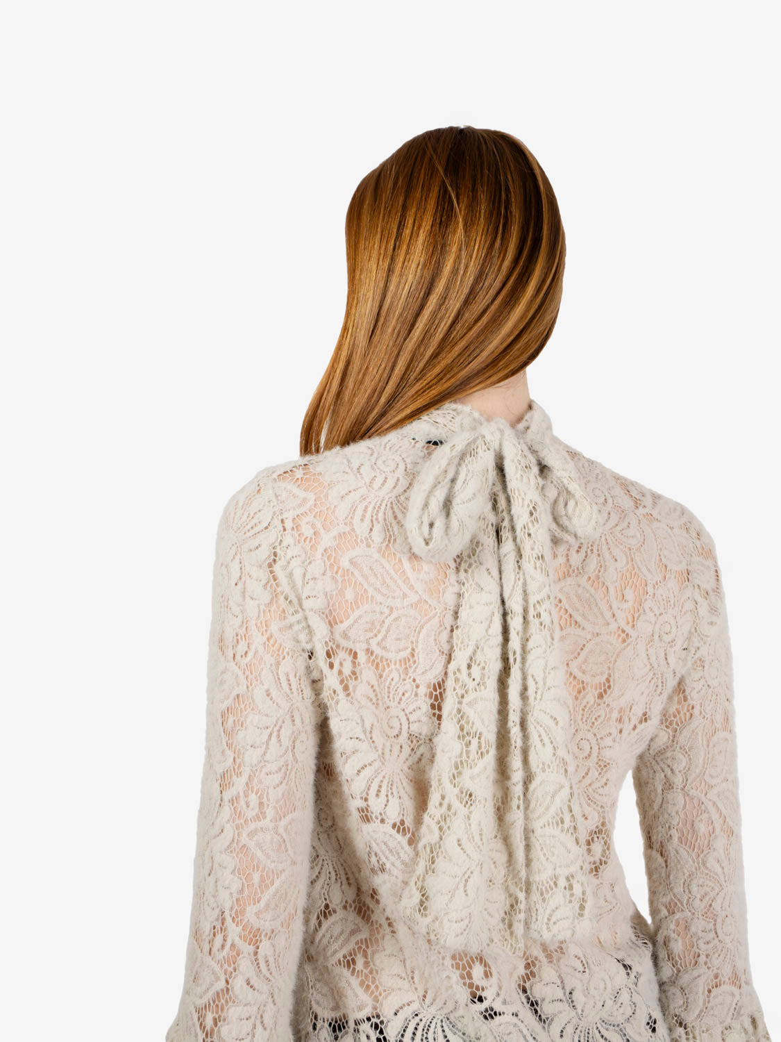 Blusa in pizzo con fusciacca panna