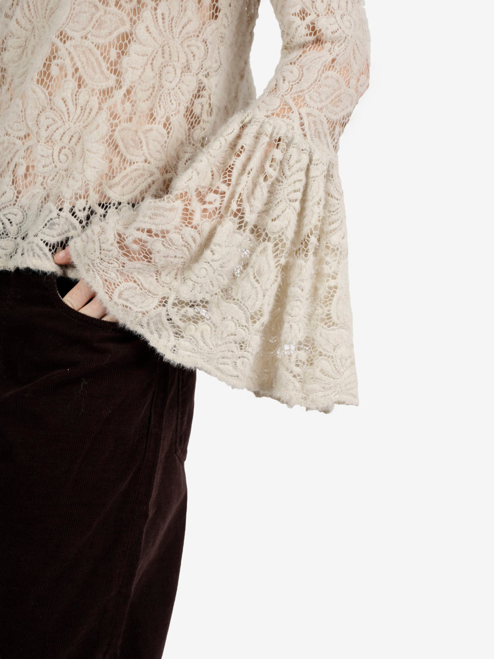 Blusa in pizzo con fusciacca panna