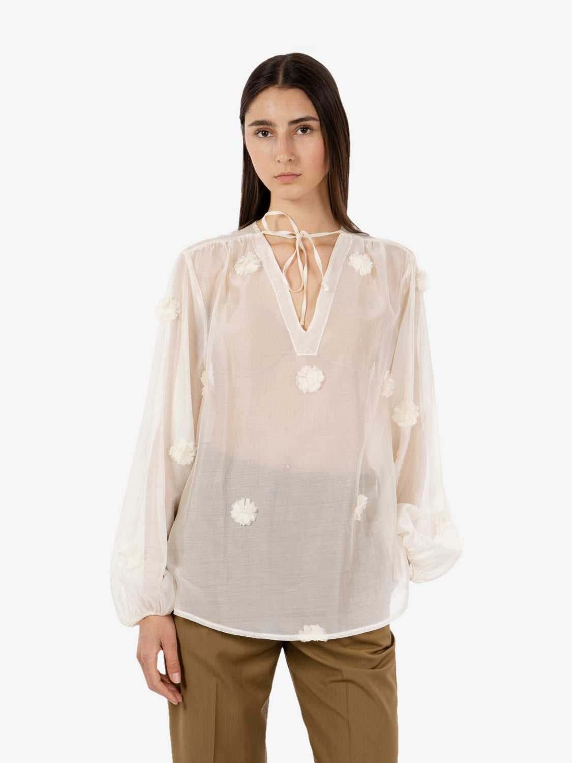 Camicia con fiori applicati burro