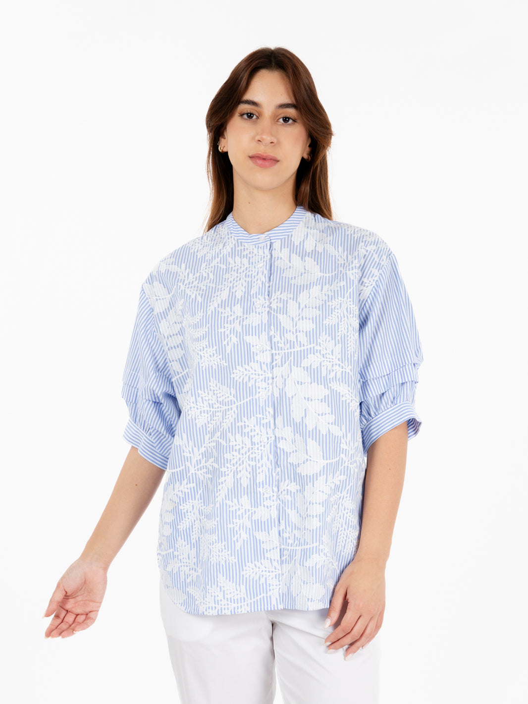 Shirt with blue/white striped embroidery