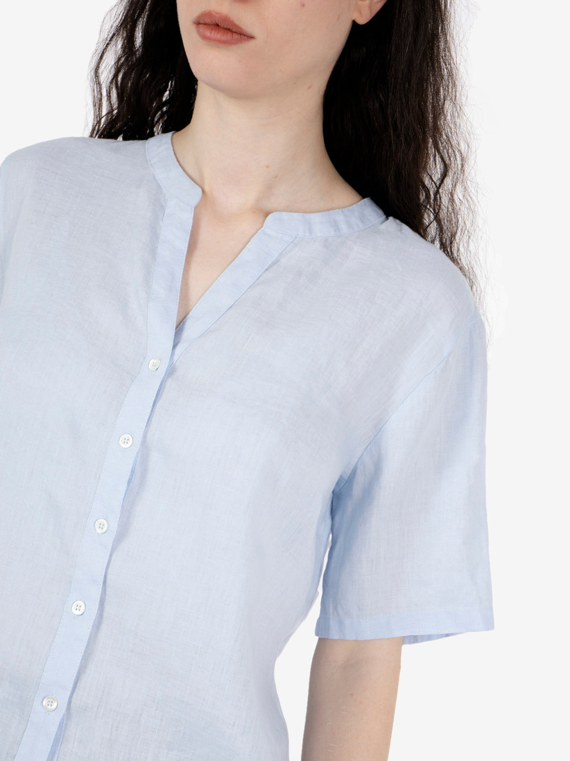 Camicia in lino a manica corta azzurra