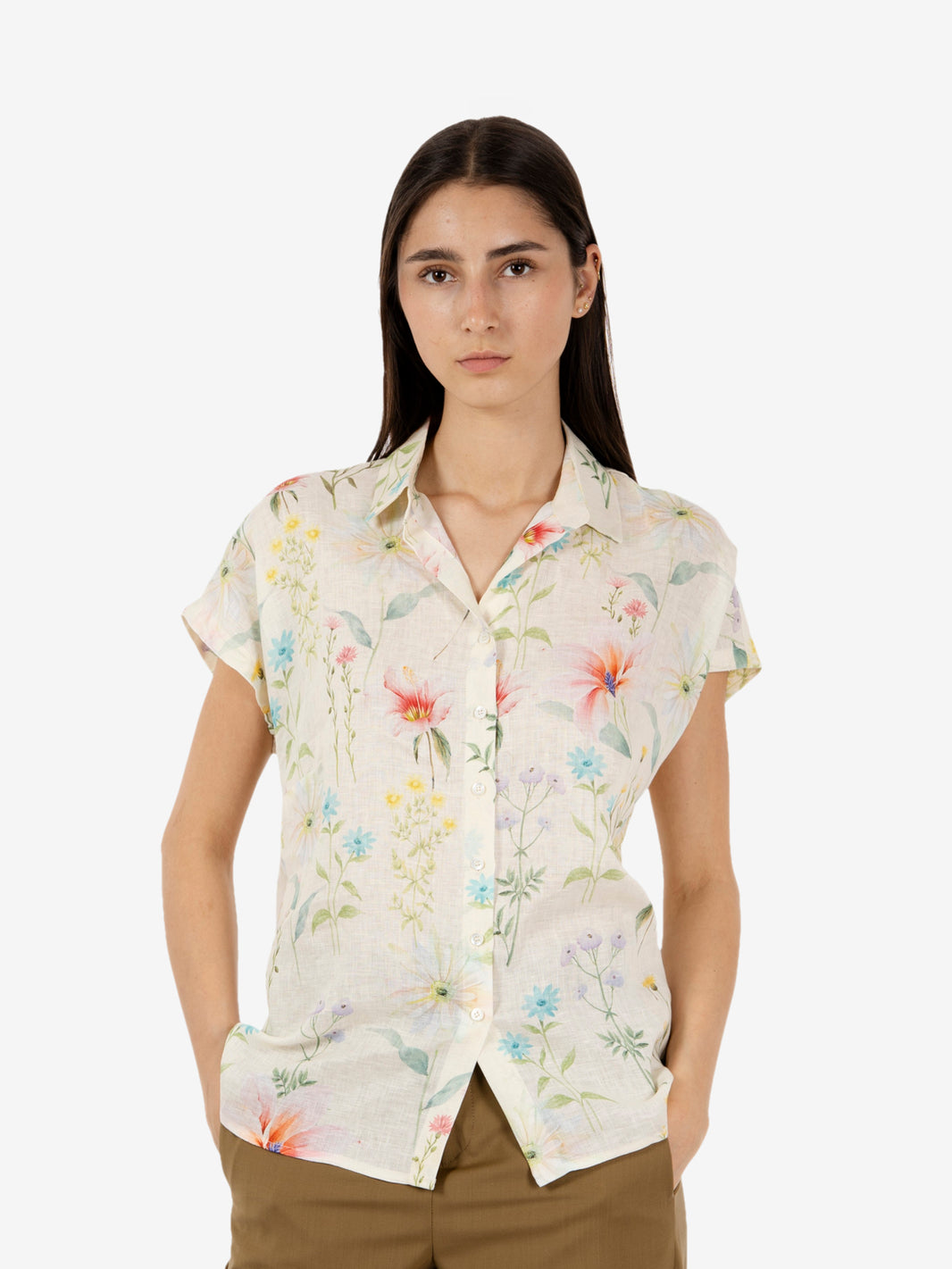 Linen shirt with floral pattern