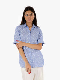 Light blue short sleeved shirt