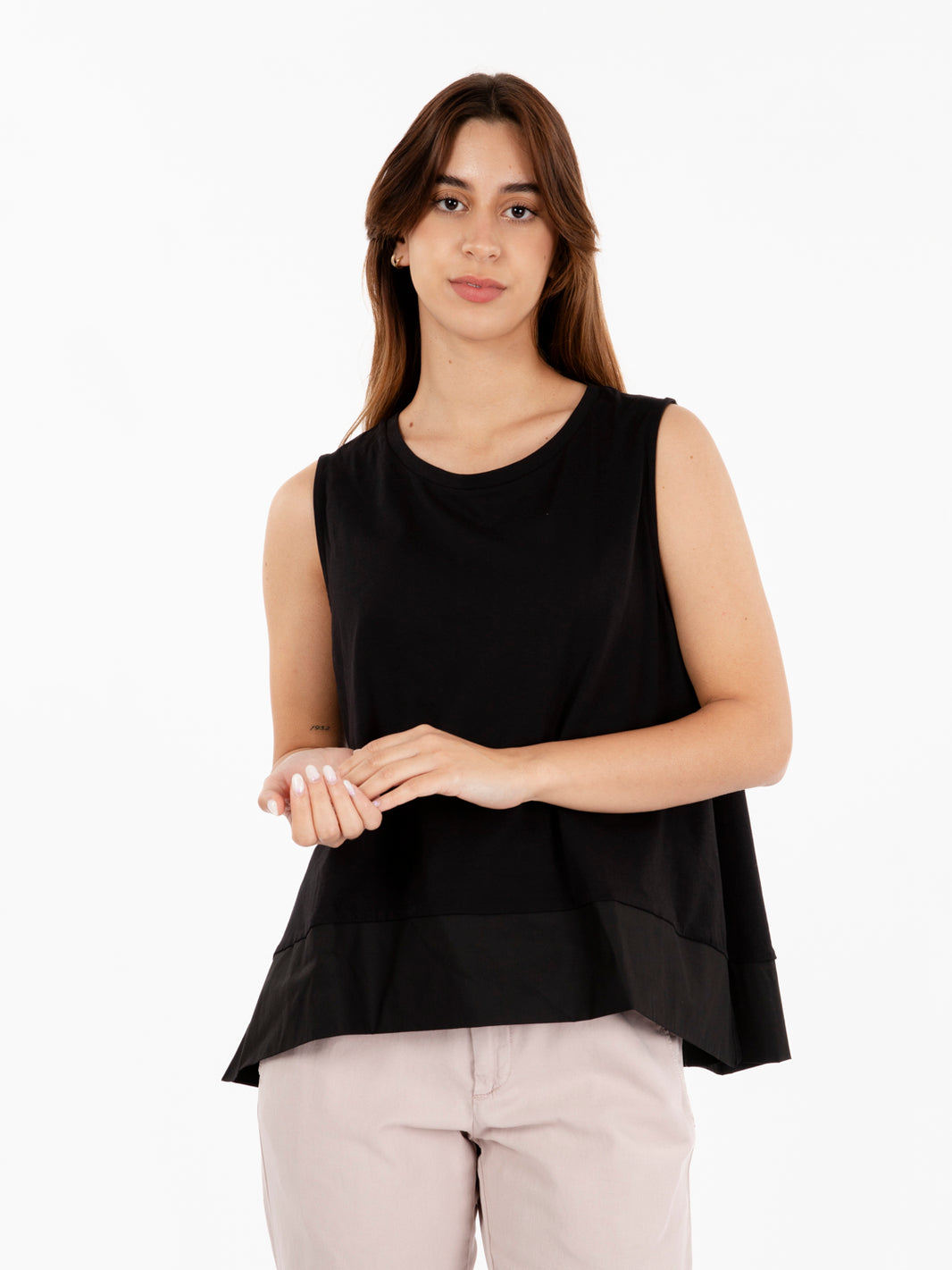 Black poplin flared tank top