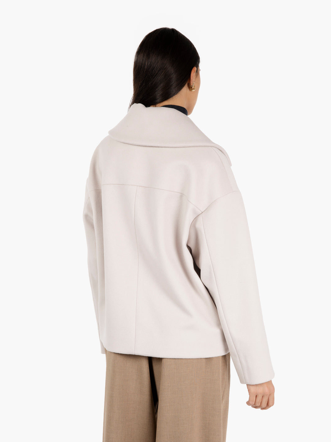 Cappotto Iris Barolo in lana beige