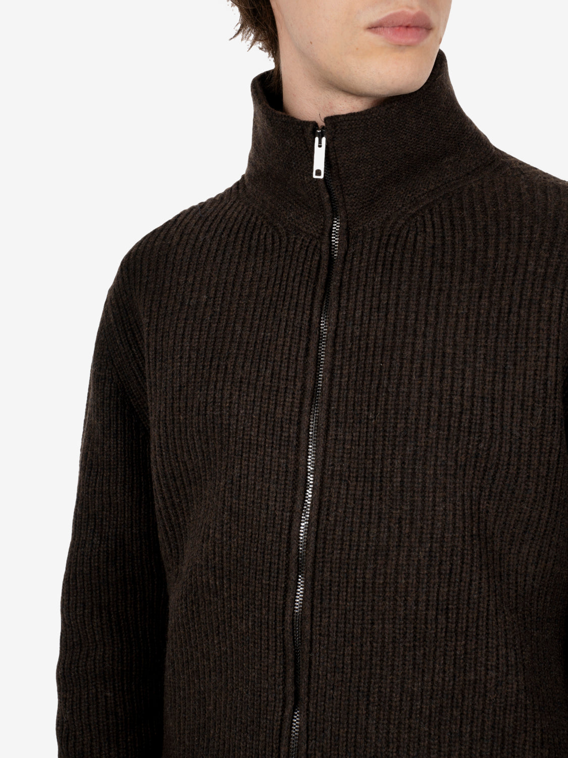 Cardigan con zip a costa inglese moka