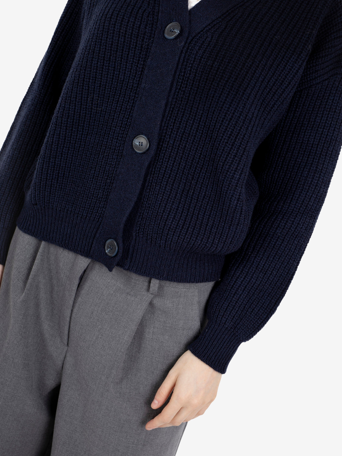Cardigan crop a coste blu