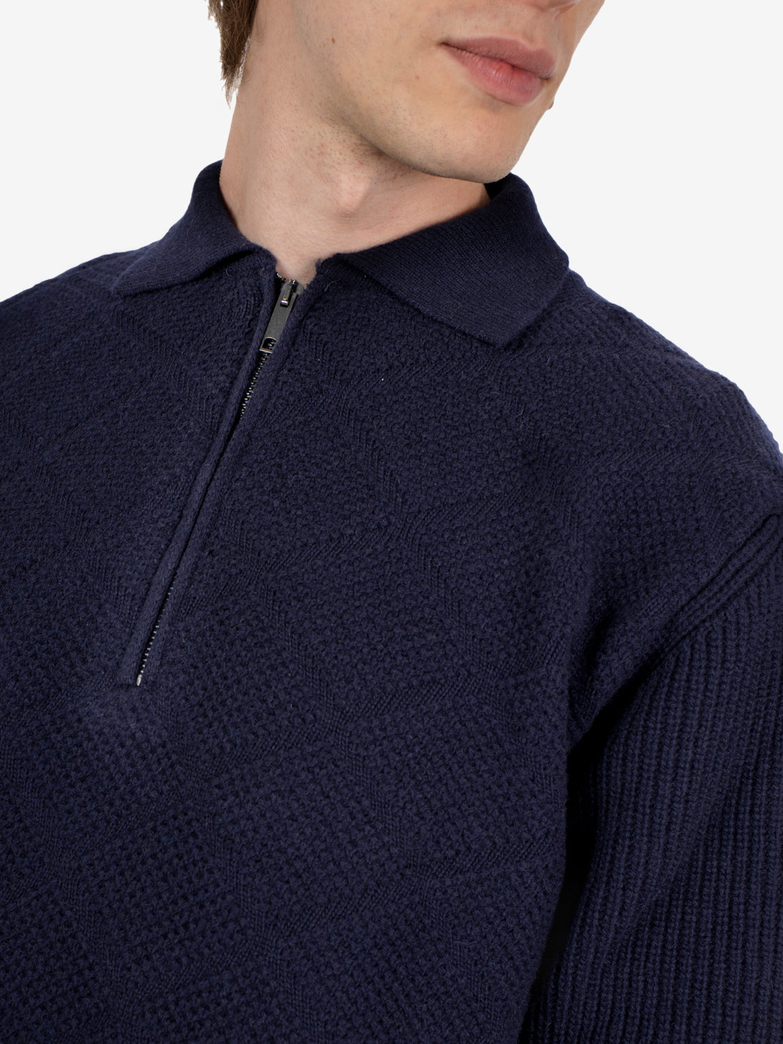 Cardigan in lana operata blu