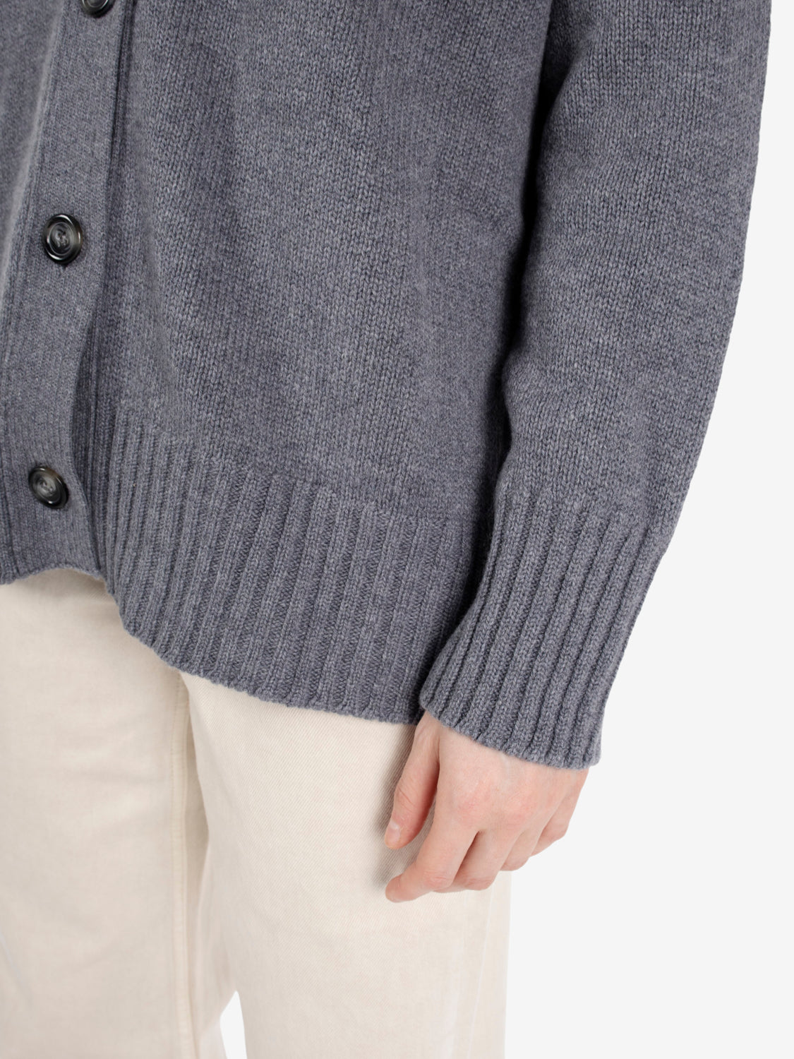 Cardigan over in lana fumo