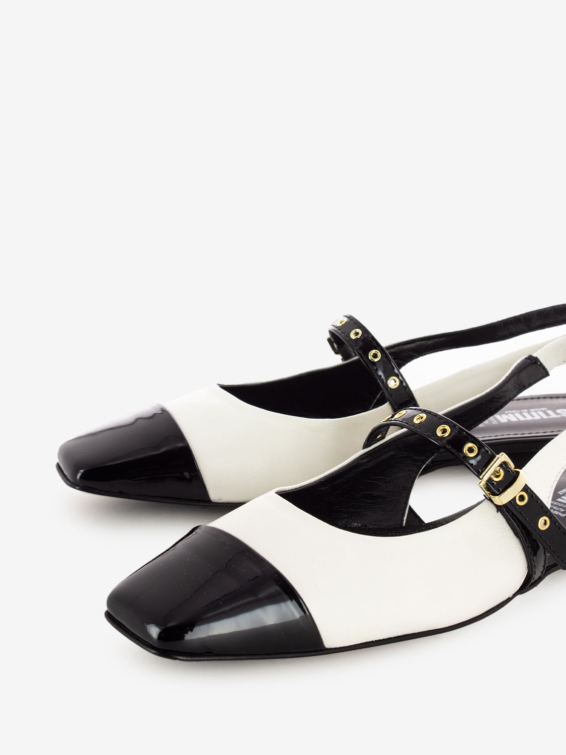 Chanel with shiny tip black / milk
