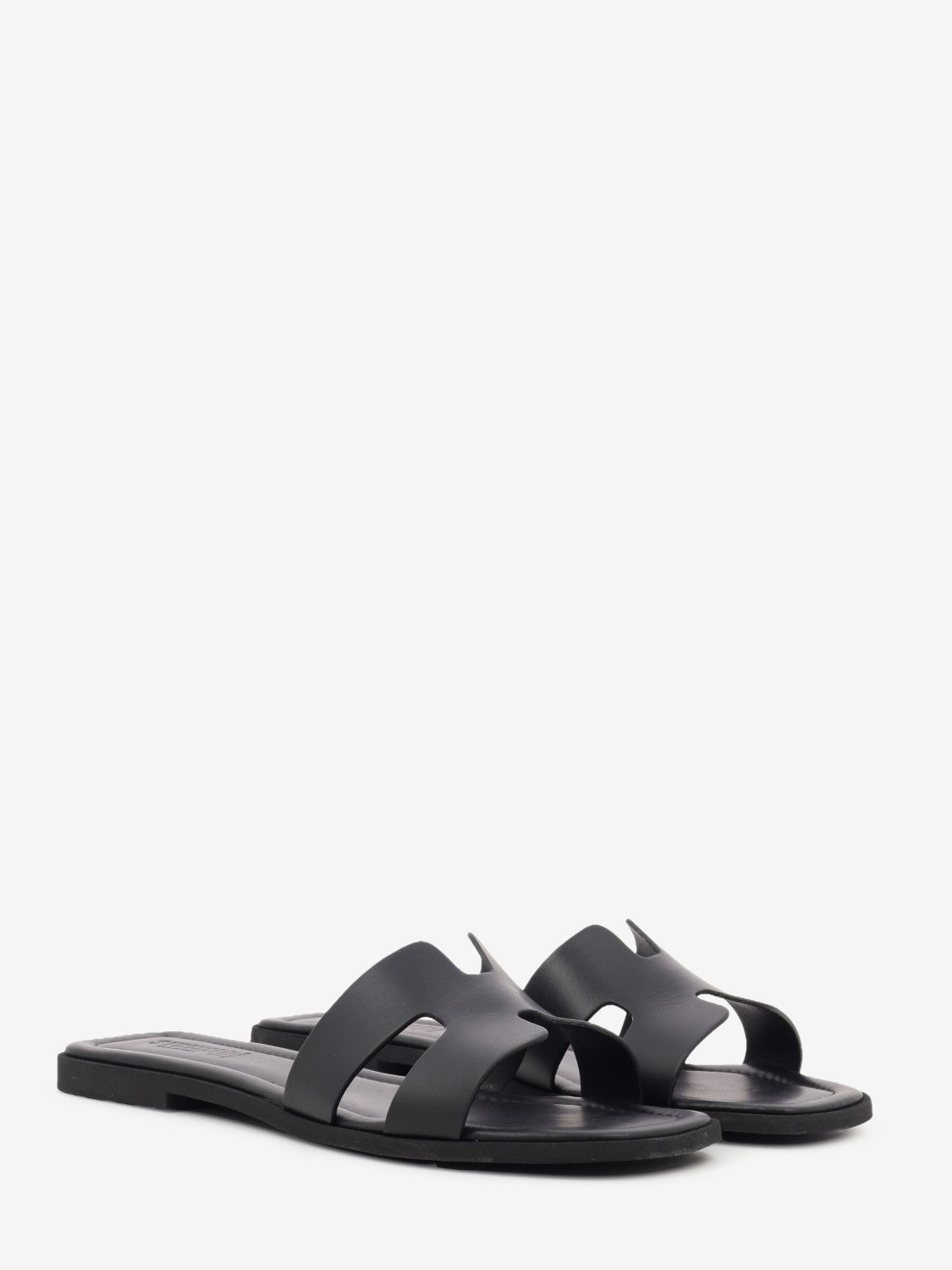 Ciabatta in nappa nera