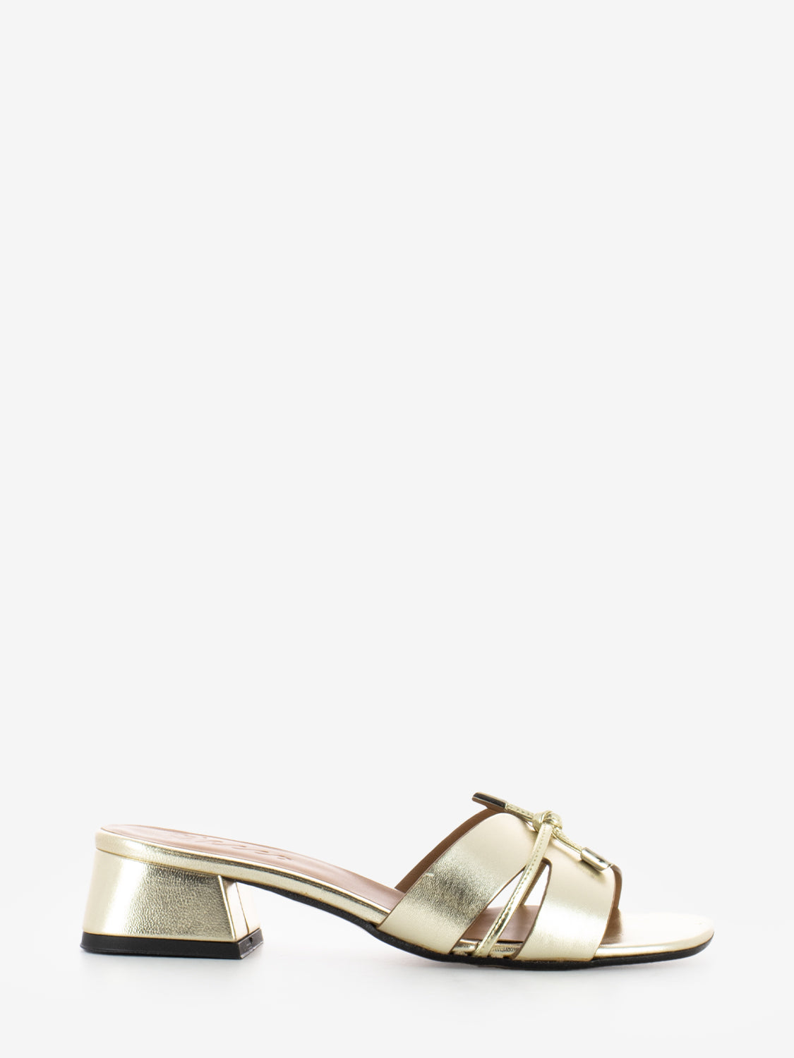 Platinum leather slipper