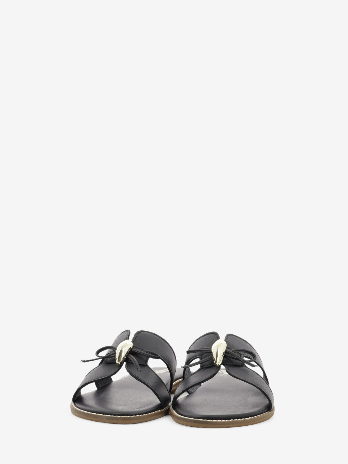 Ciabatta in suede con accessorio nero