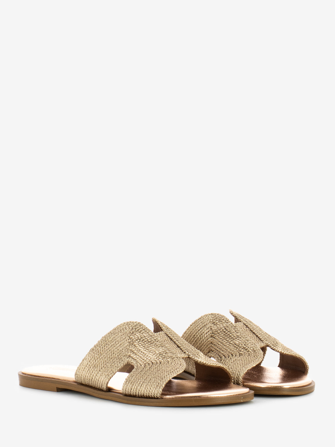 Viareggio slipper in gold raffia