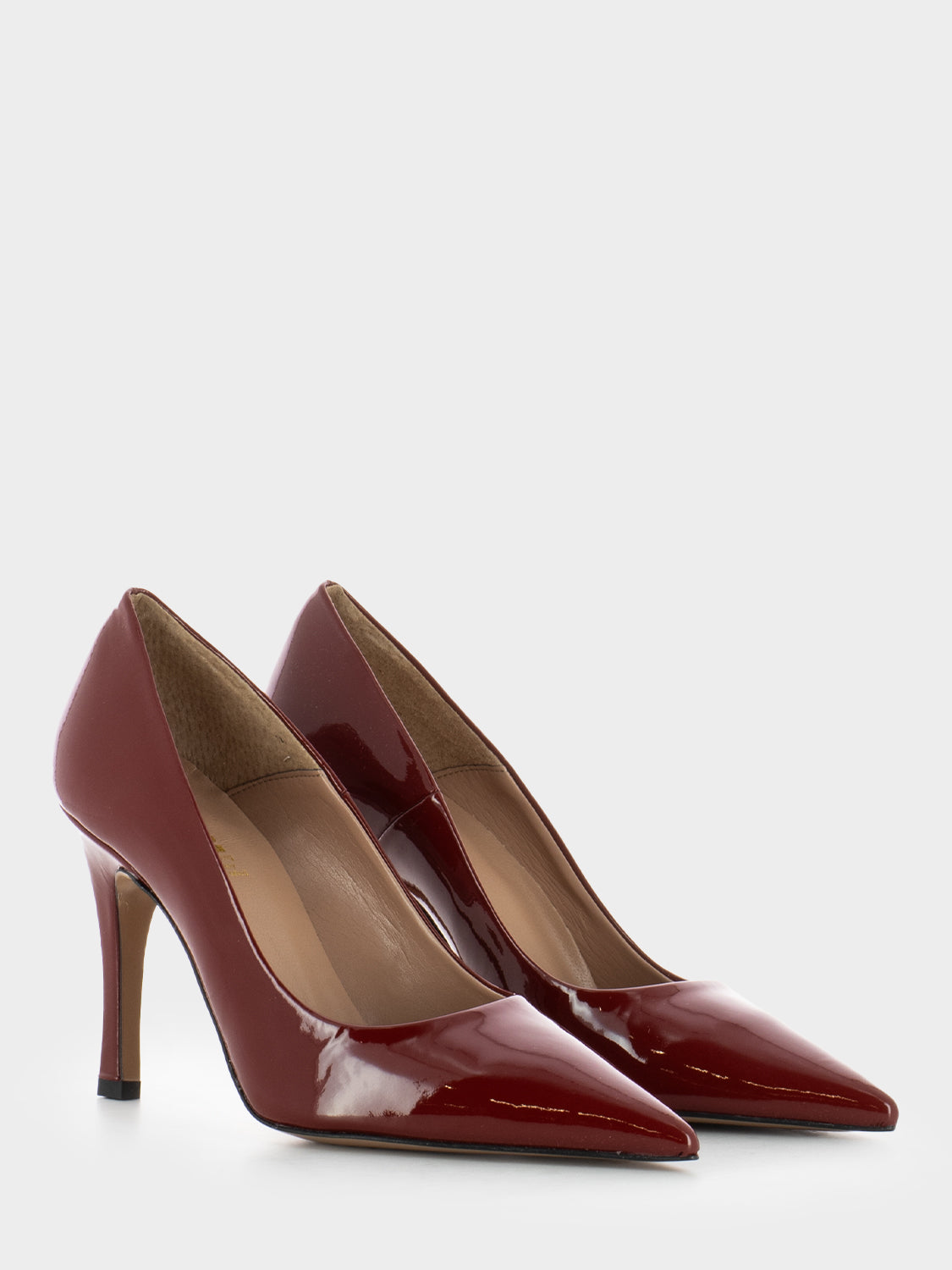 Ruby patent leather décolleté