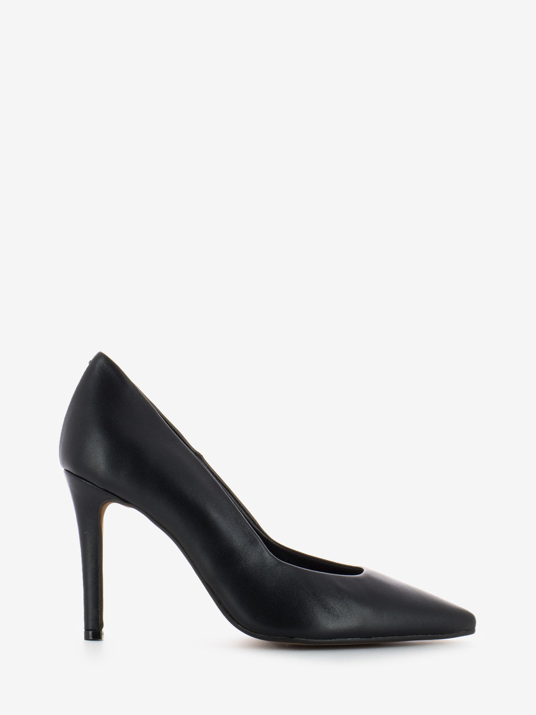Black nappa pointed pumps