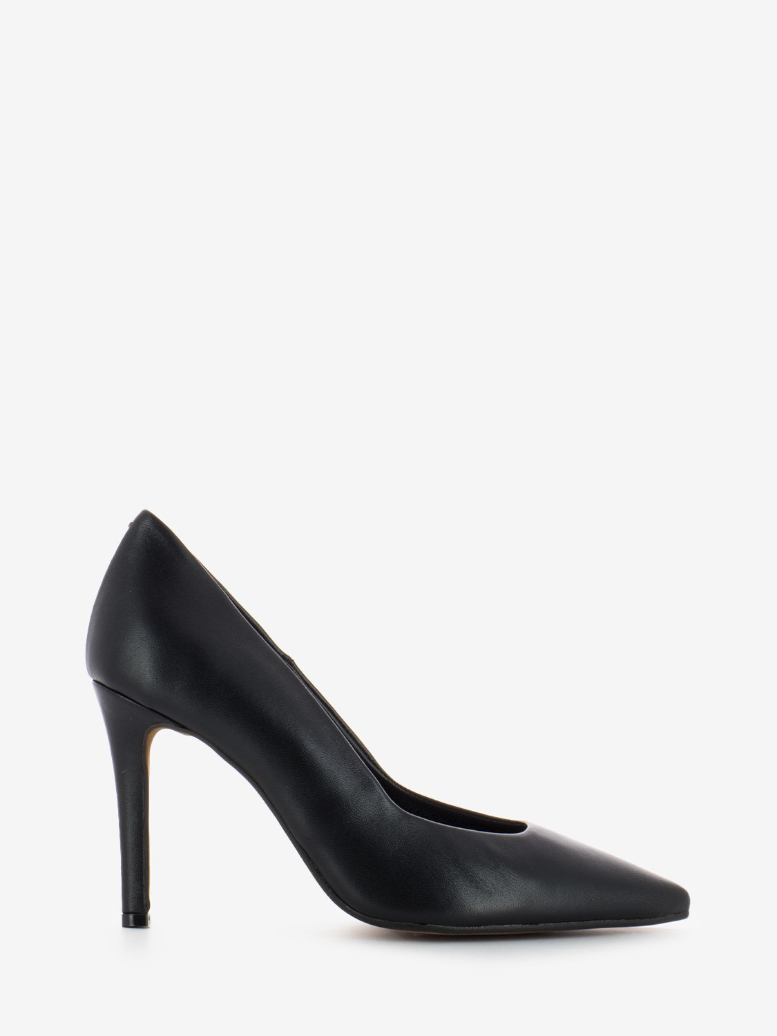 Black nappa pointed pumps