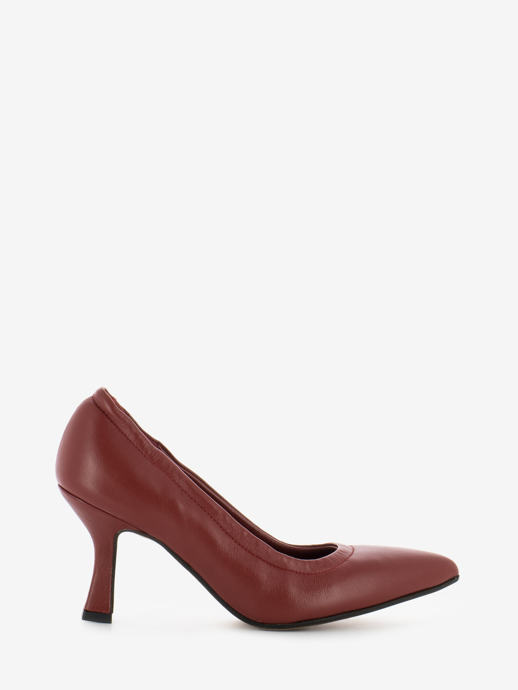 Dark red nappa décolleté