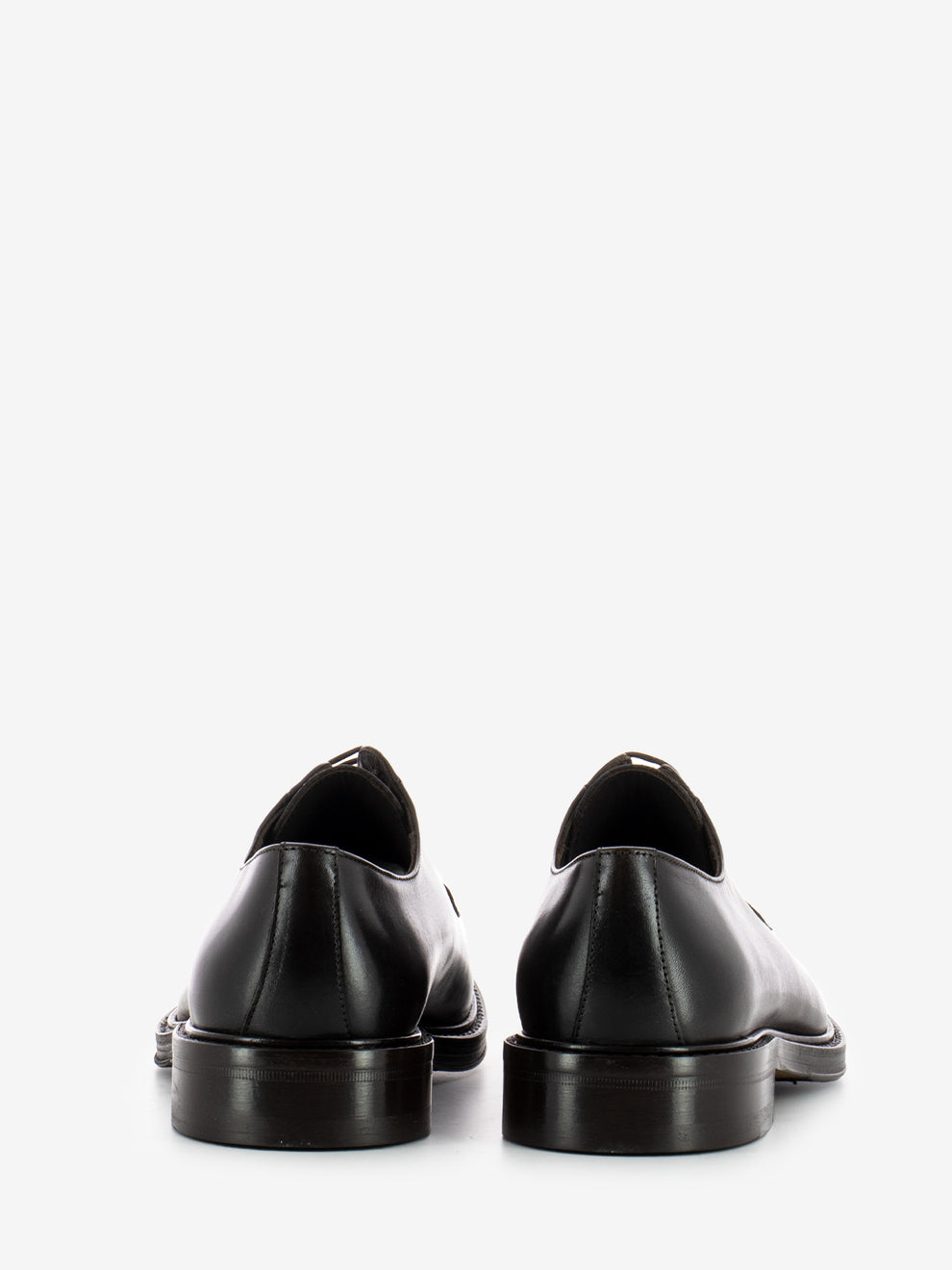 Brown calfskin derby