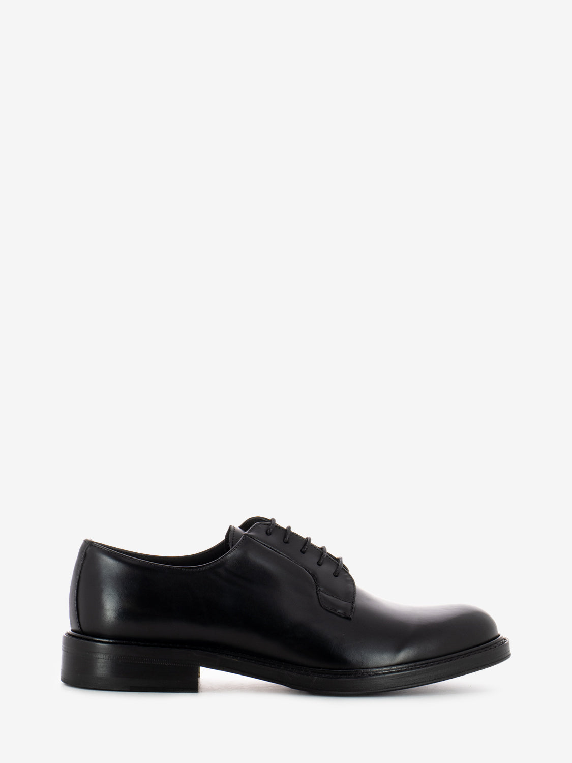 Black calfskin derby shoes