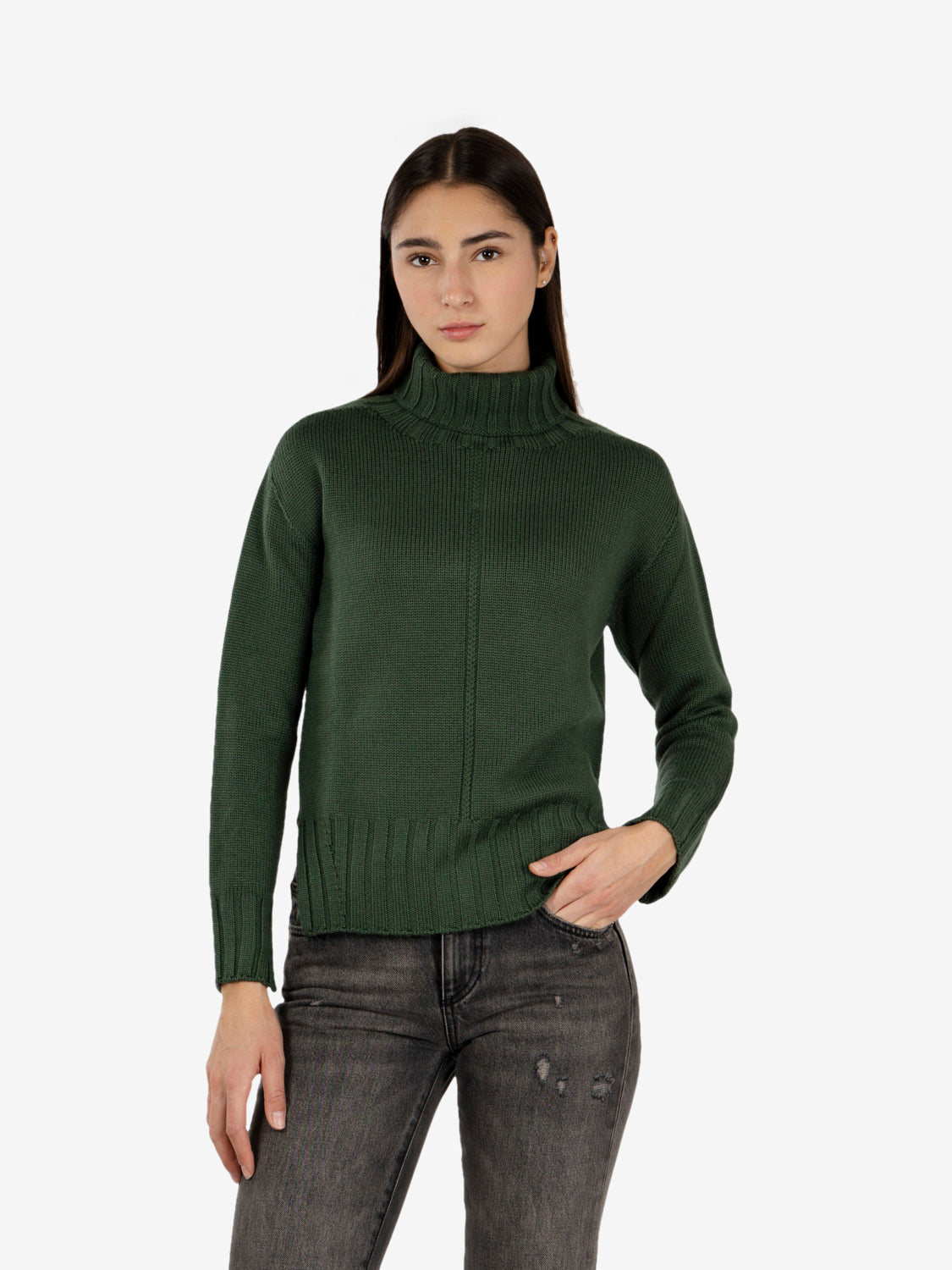Dolcevita con spacchi verde militare