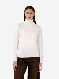 Ecru camp wool turtleneck