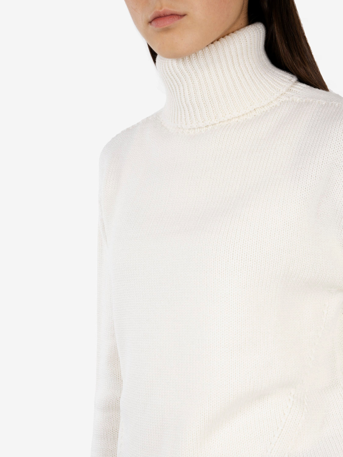 Ecru camp wool turtleneck