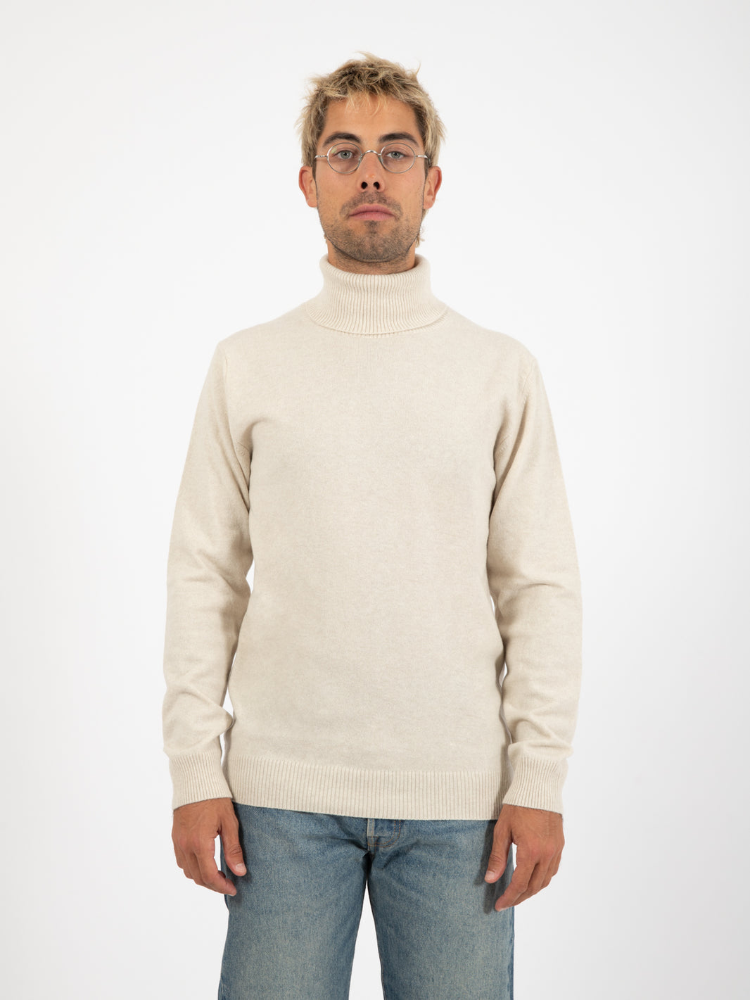 Beige merino wool and cashmere turtleneck
