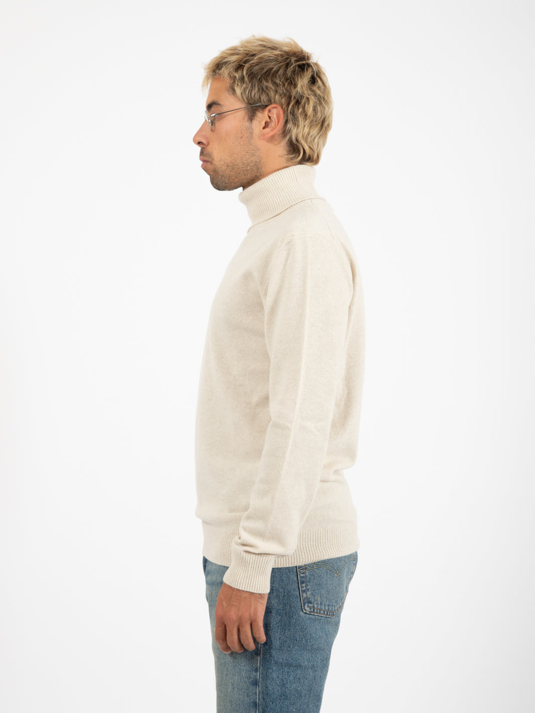 Beige merino wool and cashmere turtleneck