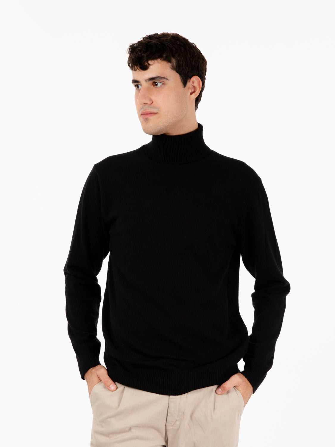 Black merino wool and cashmere turtleneck