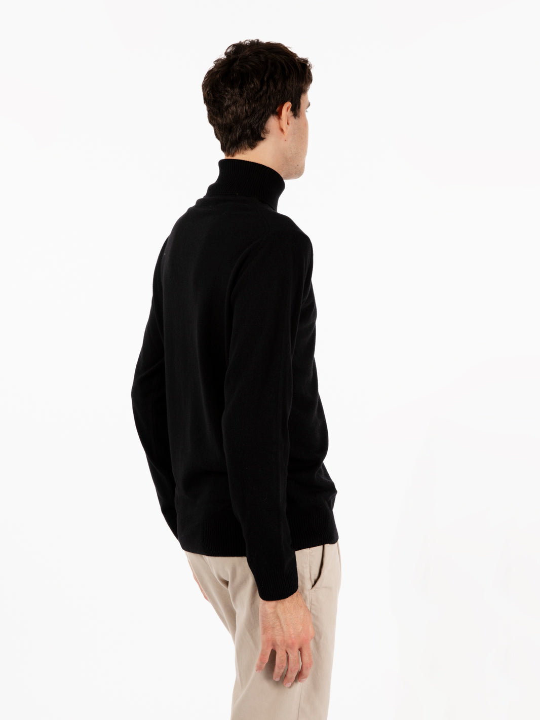 Black merino wool and cashmere turtleneck