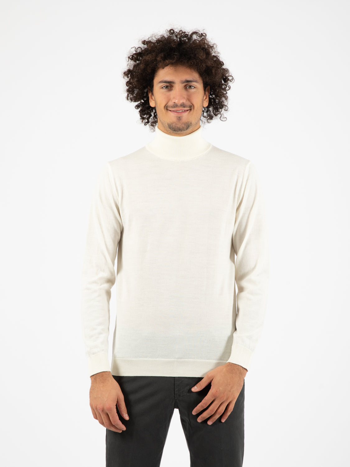 Extra fine merino wool cloud turtleneck