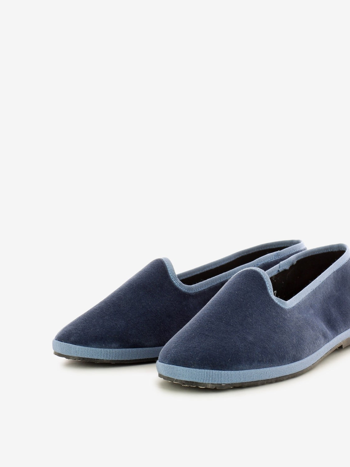 Friulane in velluto avio