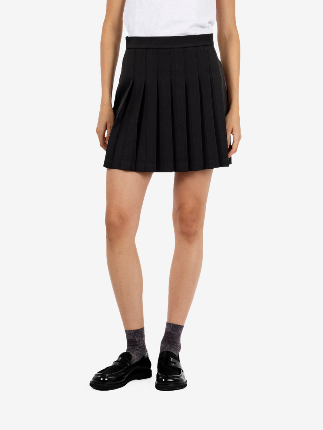 Black pleated mini skirt