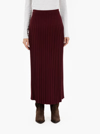 Burgundy pleated knit skirt