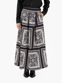 Gonna lunga in fantasia bianco / nero
