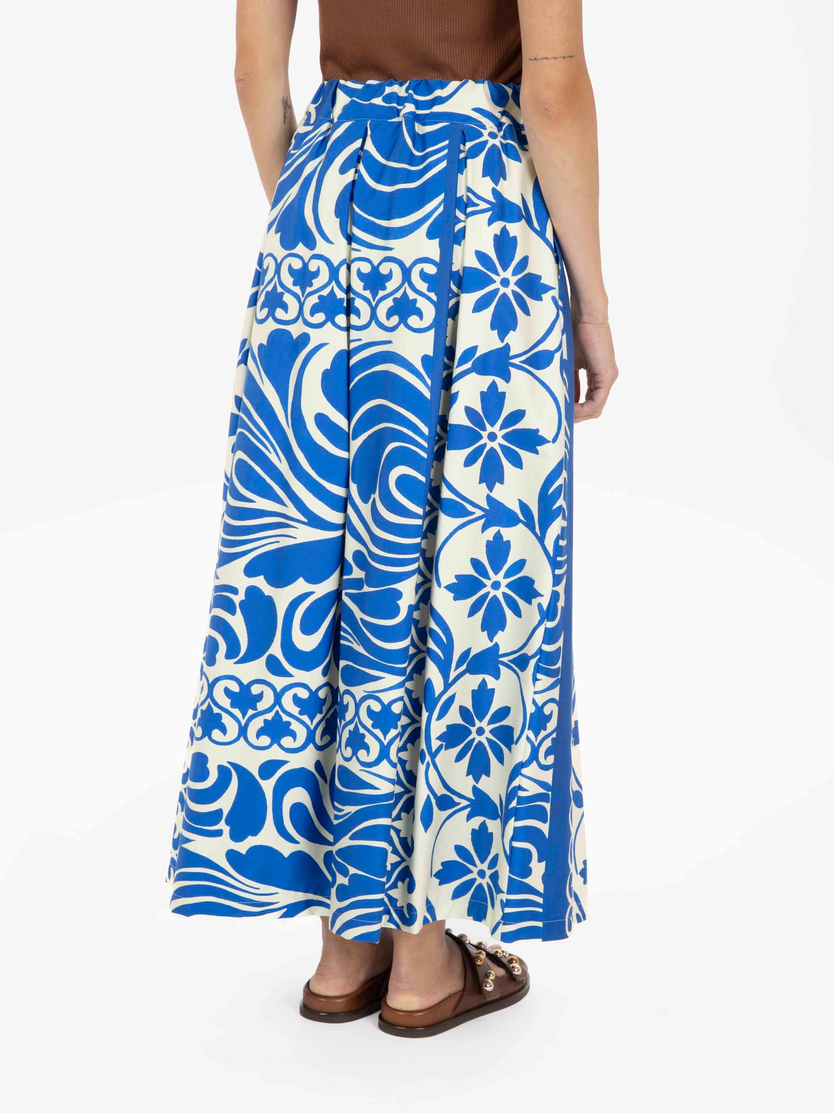 Long blue patterned skirt