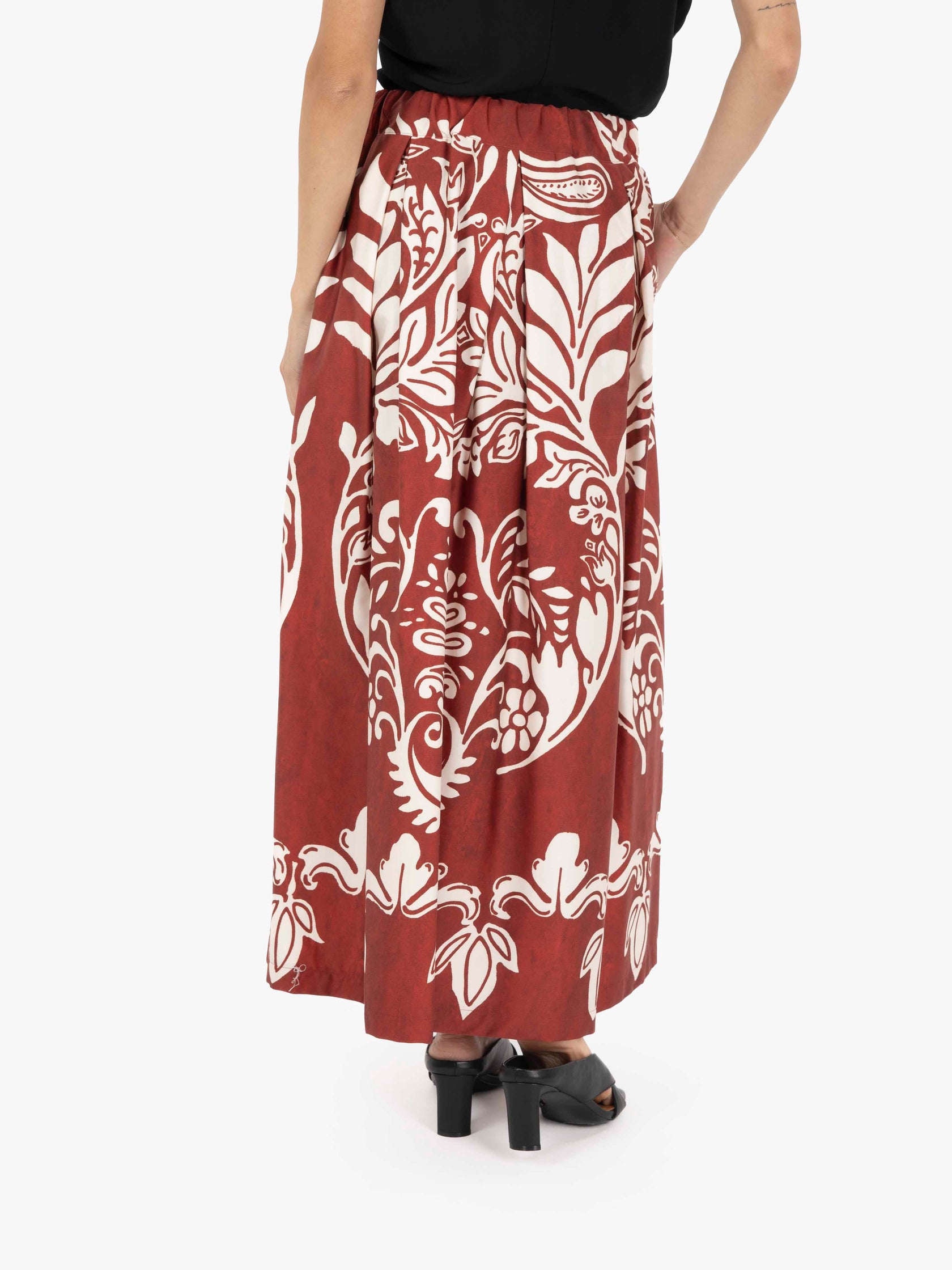 Brick pattern skirt
