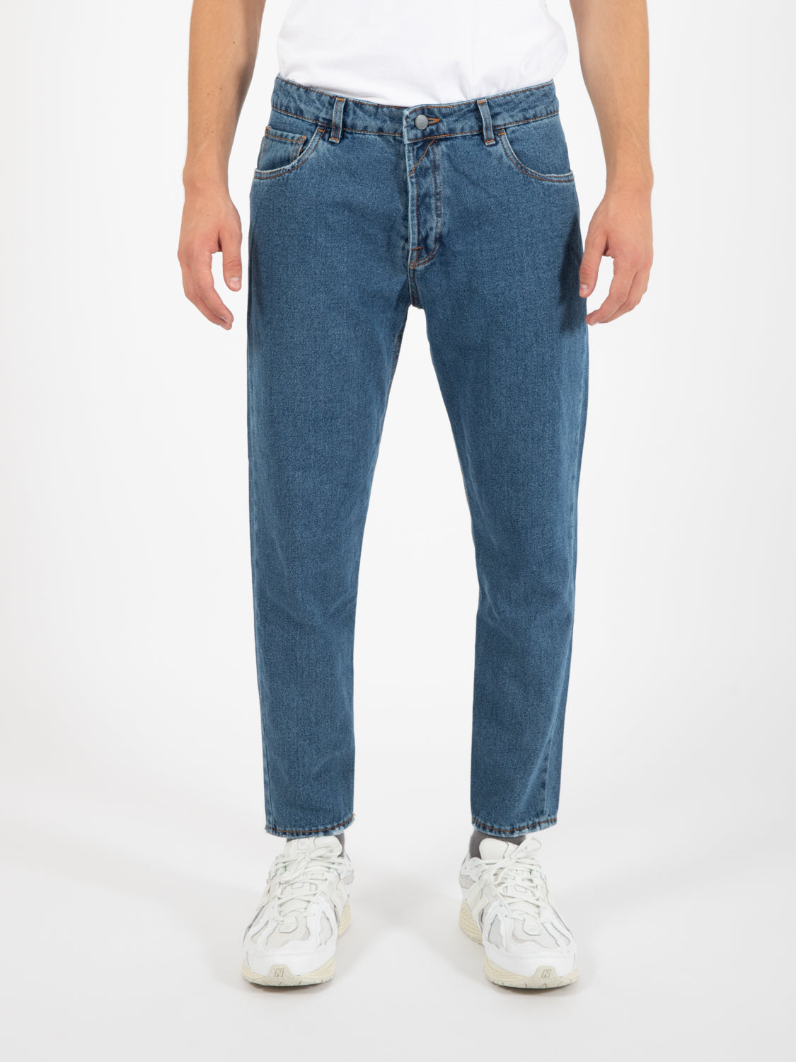 Medium denim cropped jeans